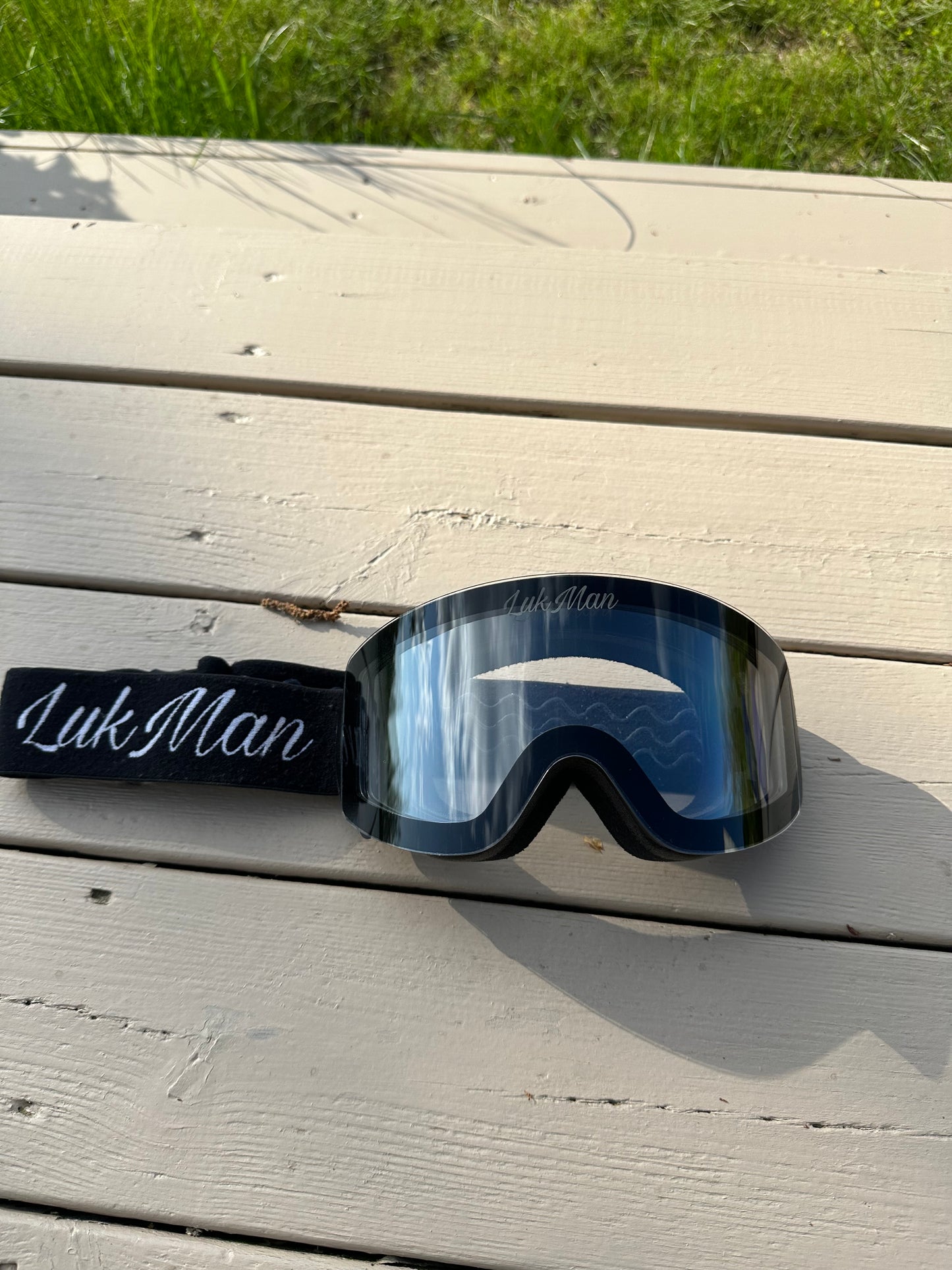 Kirkkaat vaihtolinssit LukMan